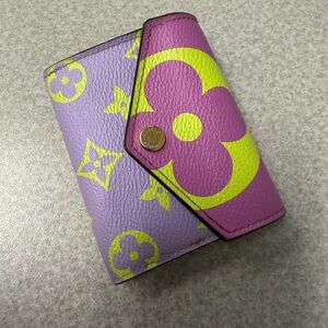 Louis Vuitton Monogram Giant Zoe Wallet Pink Lilac